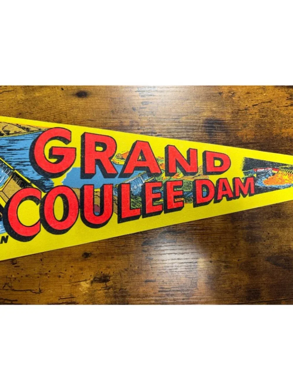 Vintage Grand Coulee Dam, Washington pennant